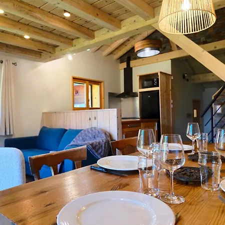 Les Framboisiers - By Care Concierge *
